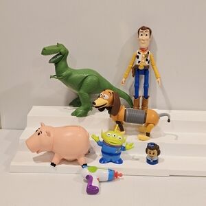 Disney Pixar Large Storyteller Figure Set